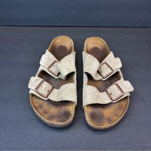 Birkenstock Sandals Womens US 9 EU 40 Arizona Taupe Suede Soft Footbed